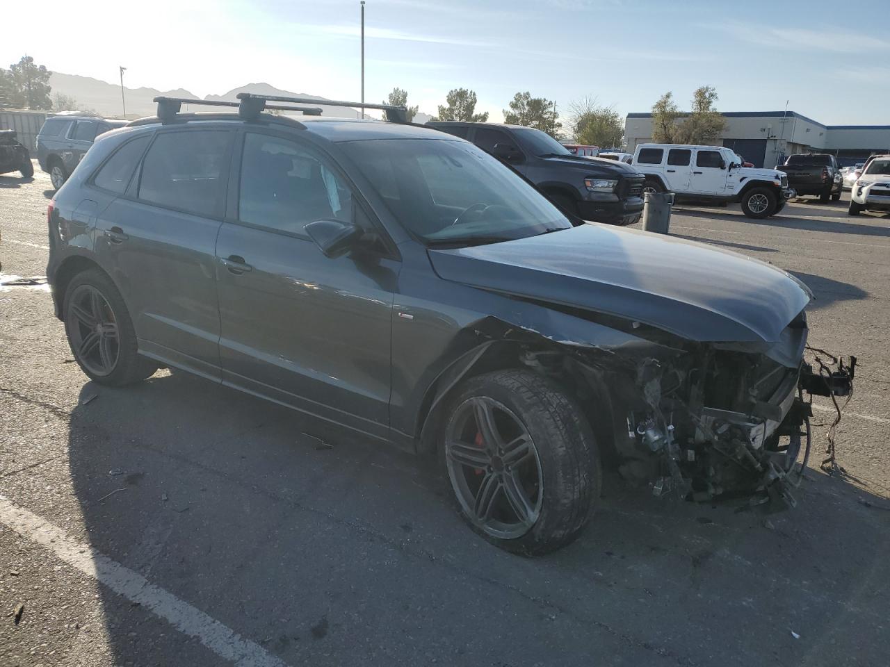 AUDI Q5 PREMIUM PLUS