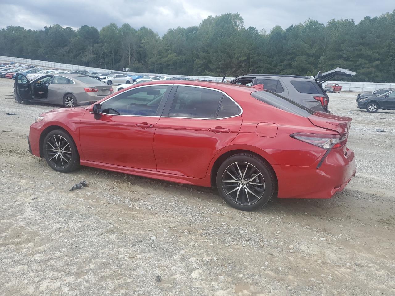 TOYOTA CAMRY SE NIGHT SHADE