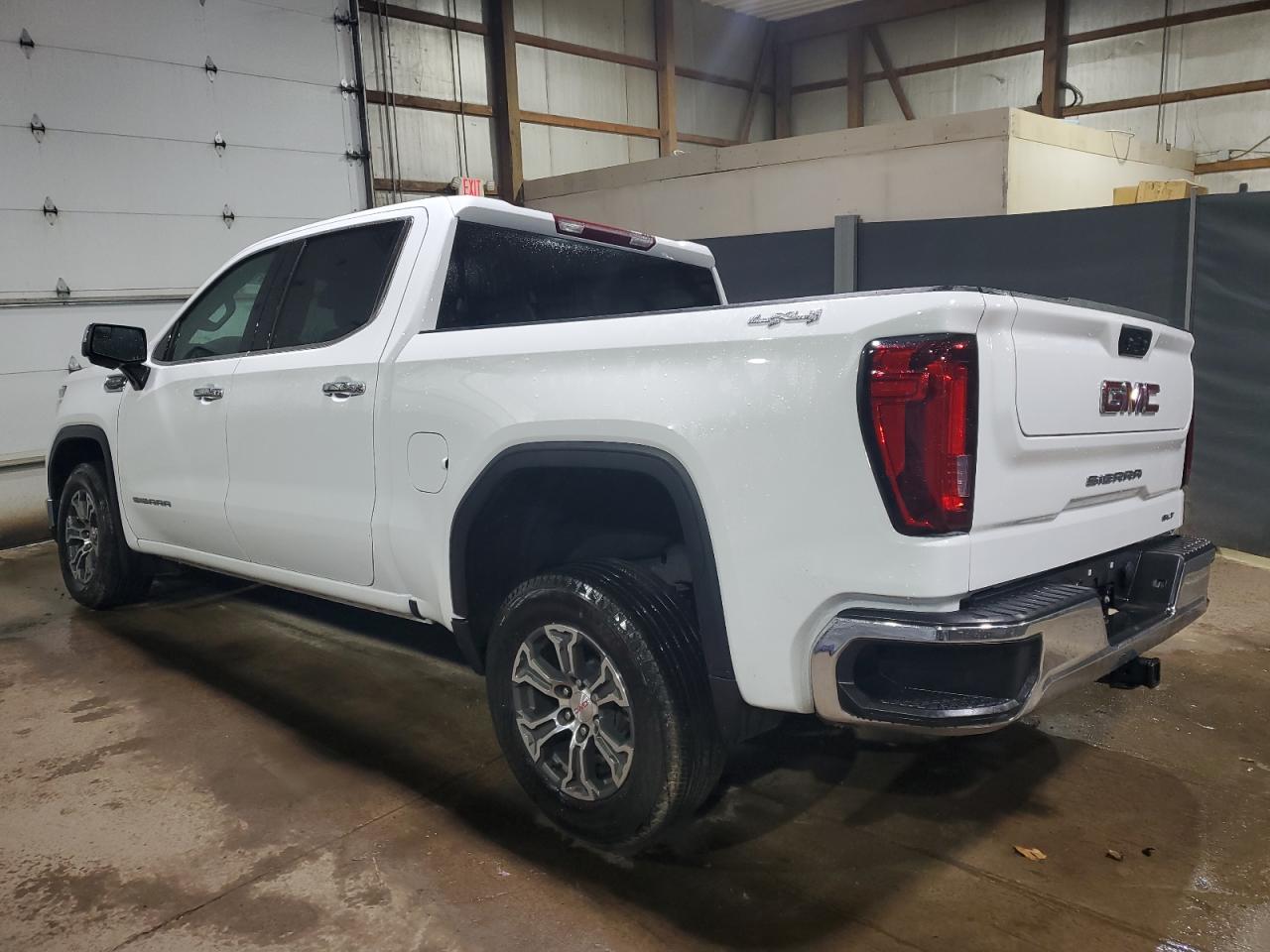 GMC SIERRA K1500 SLT
