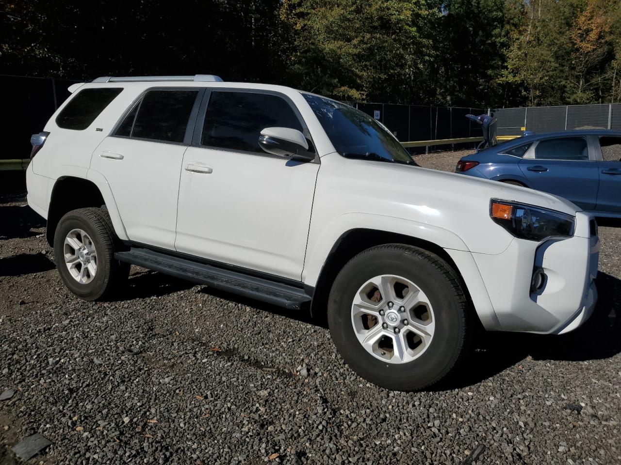 TOYOTA 4RUNNER SR5/SR5 PREMIUM