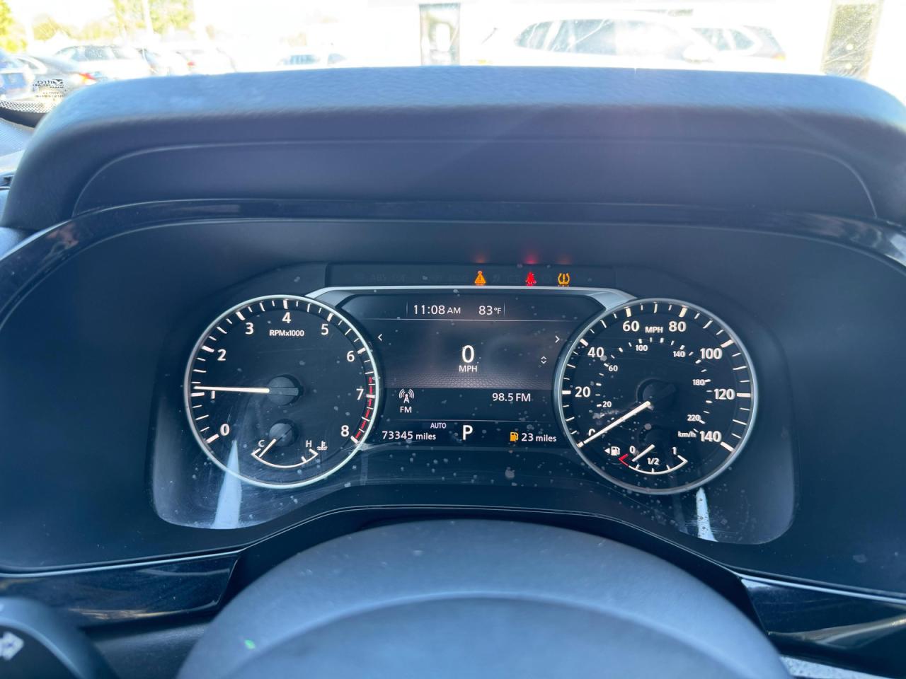 NISSAN PATHFINDER SV