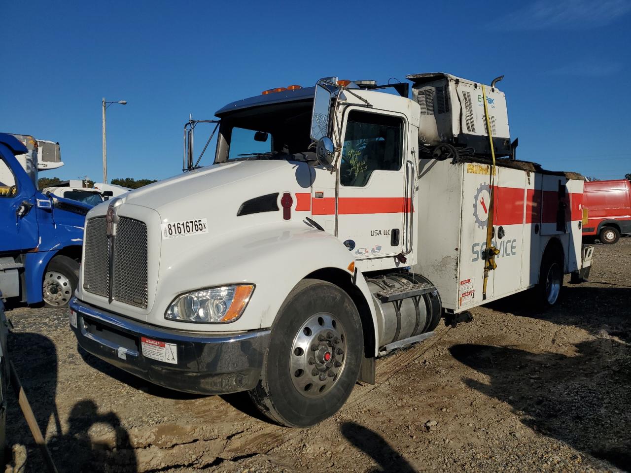 Lot #3298067129 2020 KENWORTH CONSTRUCTION T370