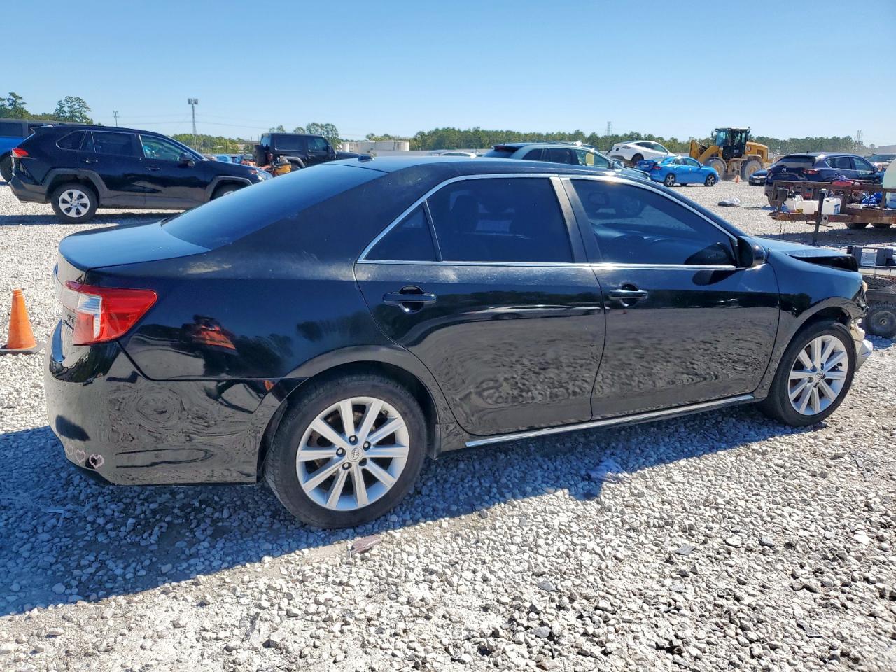 TOYOTA CAMRY L