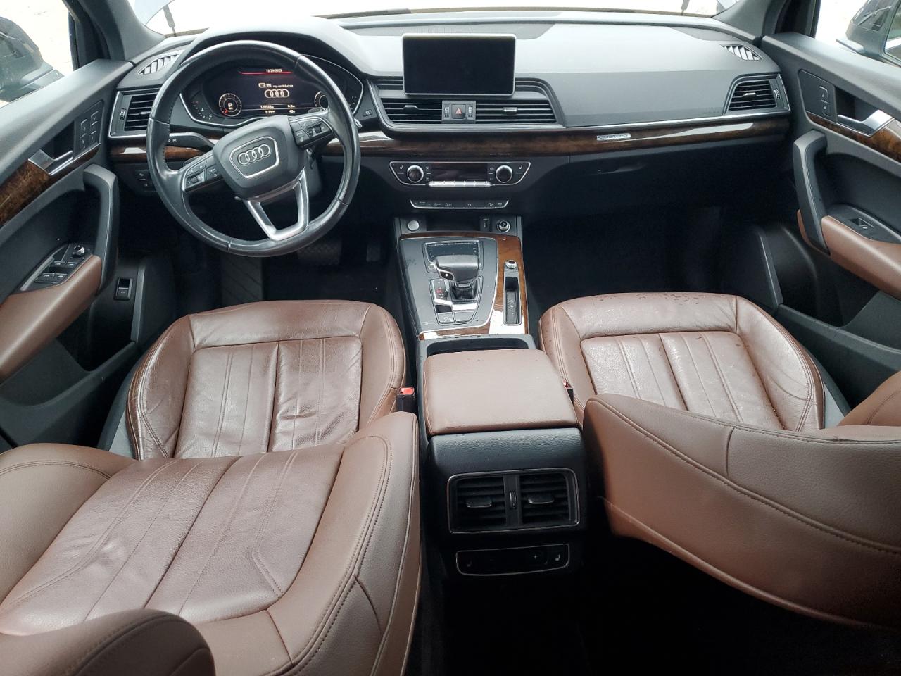 AUDI Q5 PREMIUM PLUS