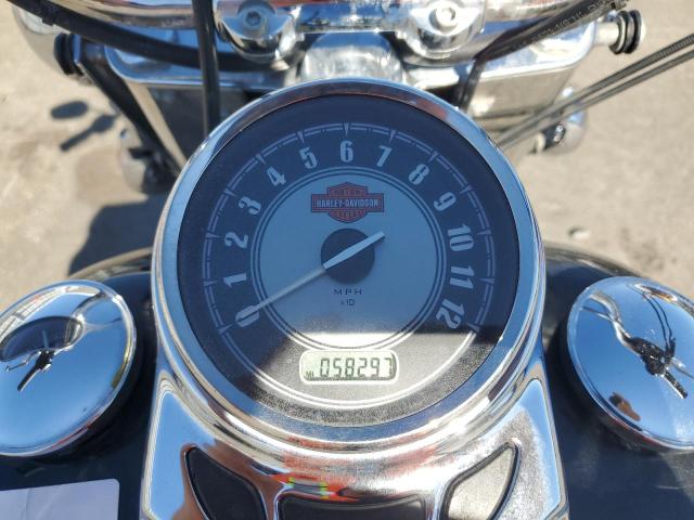 2010 HARLEY-DAVIDSON FLSTC - 1HD1BW513AB040676