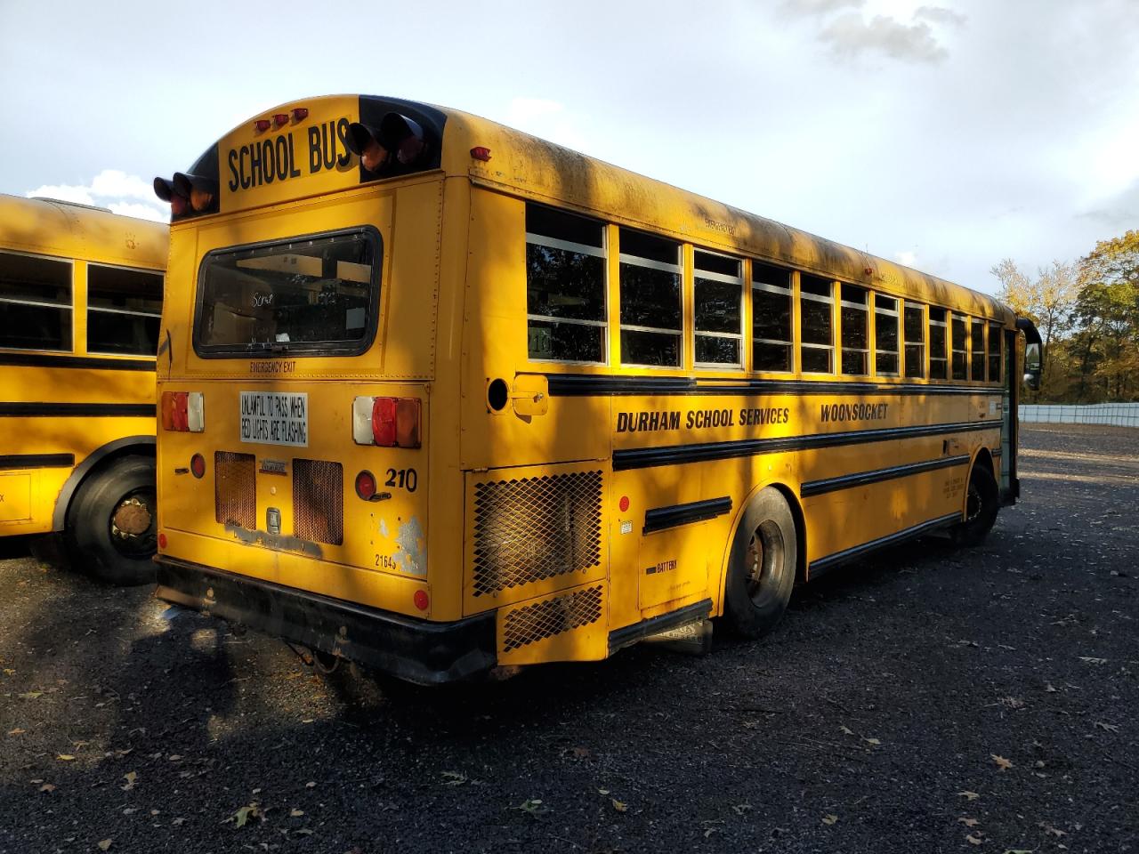 Lot #3268971007 2012 THOMAS SAF-T-LINER HDX