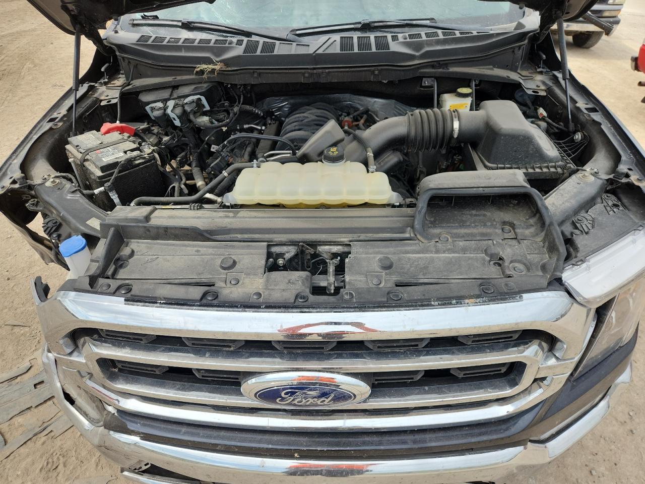 FORD F-150 SUPERCREW