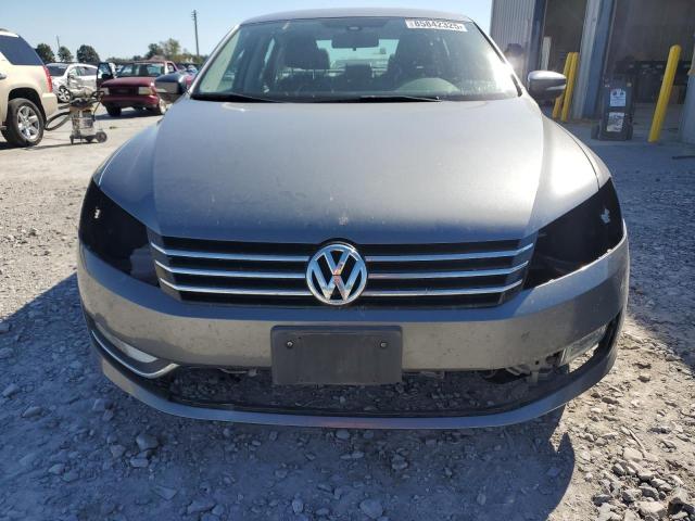 2015 VOLKSWAGEN PASSAT S 1VWAS7A30FC082624