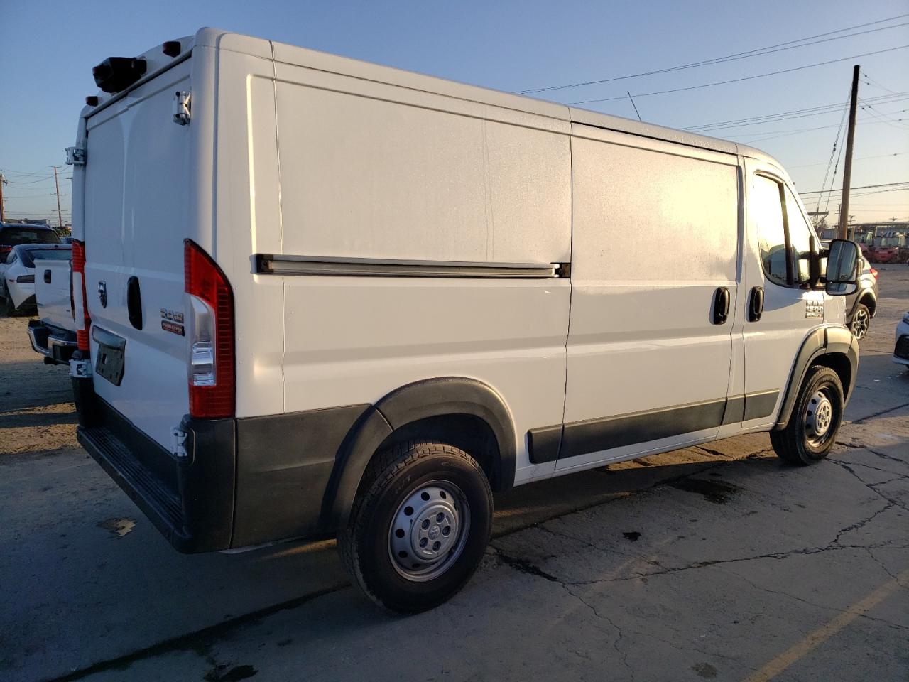 RAM PROMASTER 1500 STANDARD