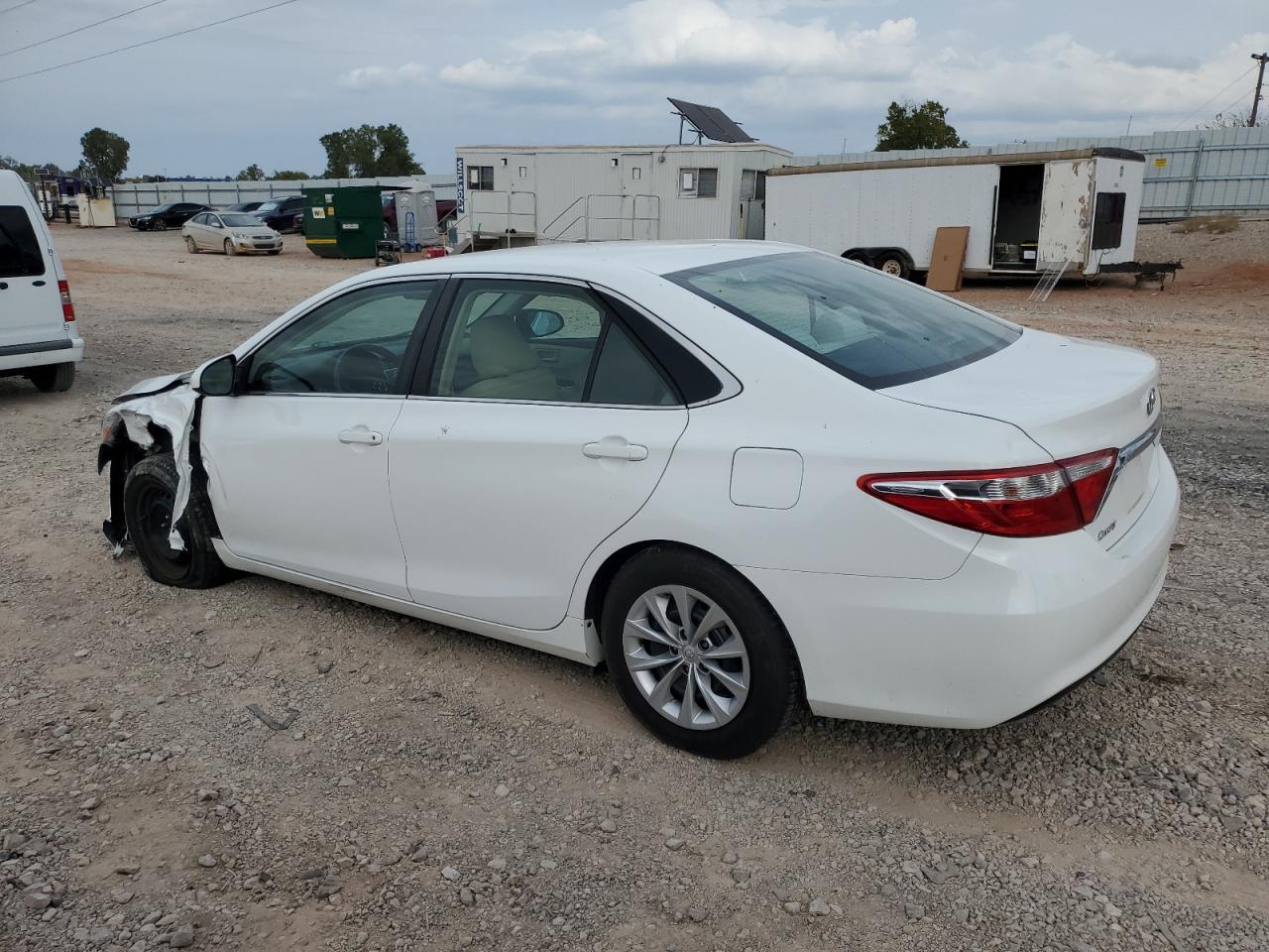 TOYOTA CAMRY LE