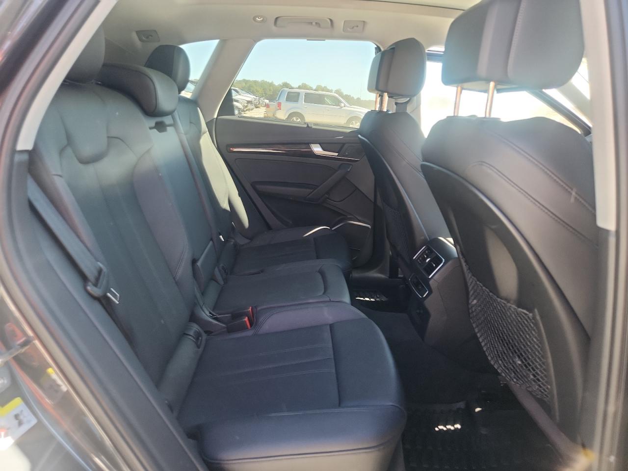 AUDI Q5 PREMIUM PLUS