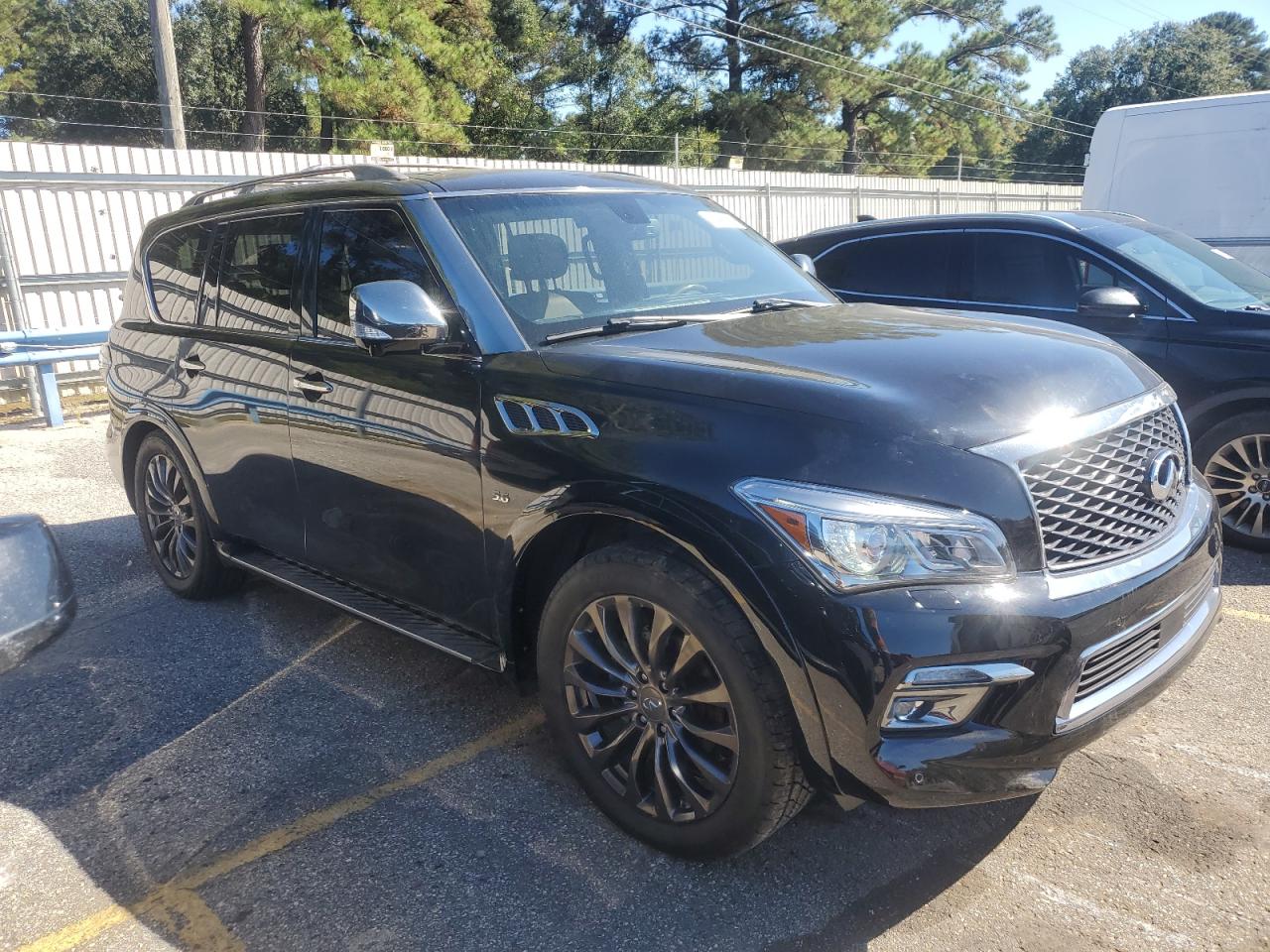 INFINITI QX80