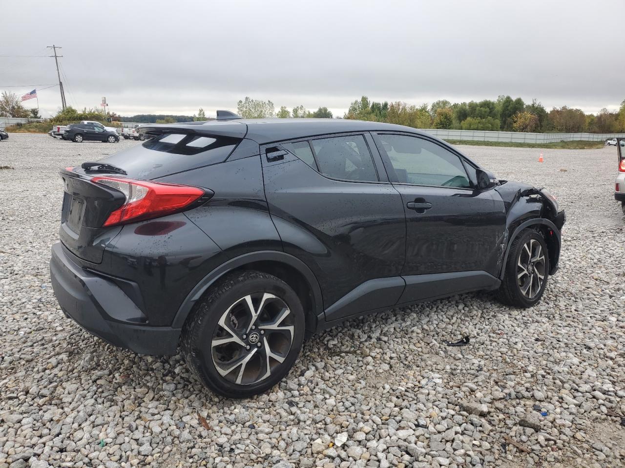 TOYOTA C-HR XLE