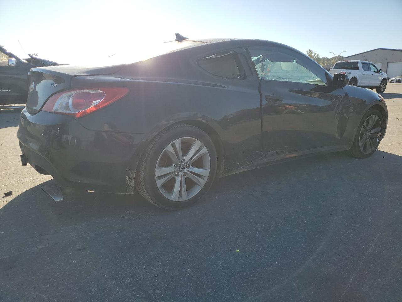 HYUNDAI GENESIS 2.0T