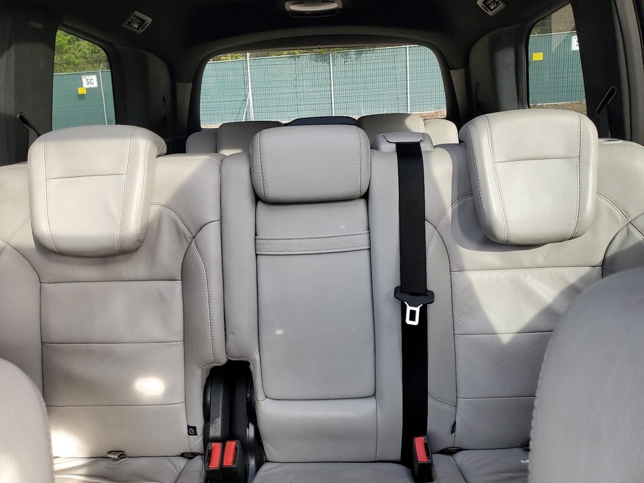 MERCEDES-BENZ GL-CLASS 550 4MATIC