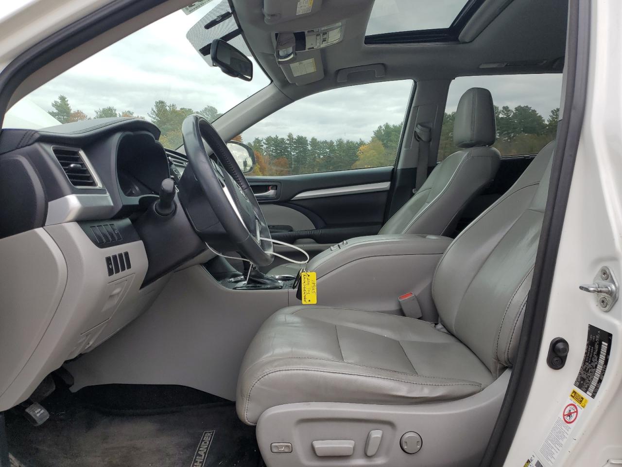 TOYOTA HIGHLANDER XLE