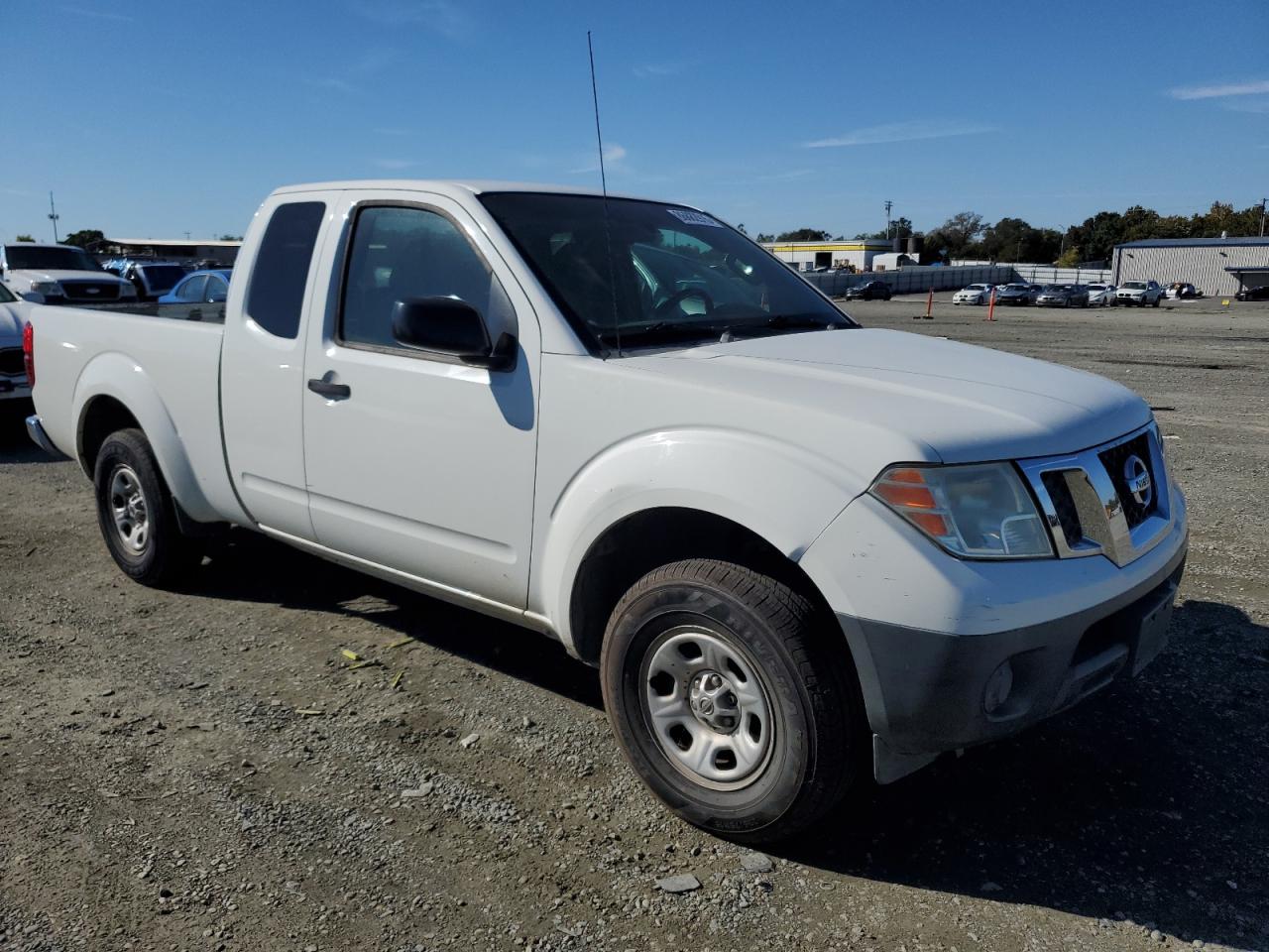 NISSAN FRONTIER S