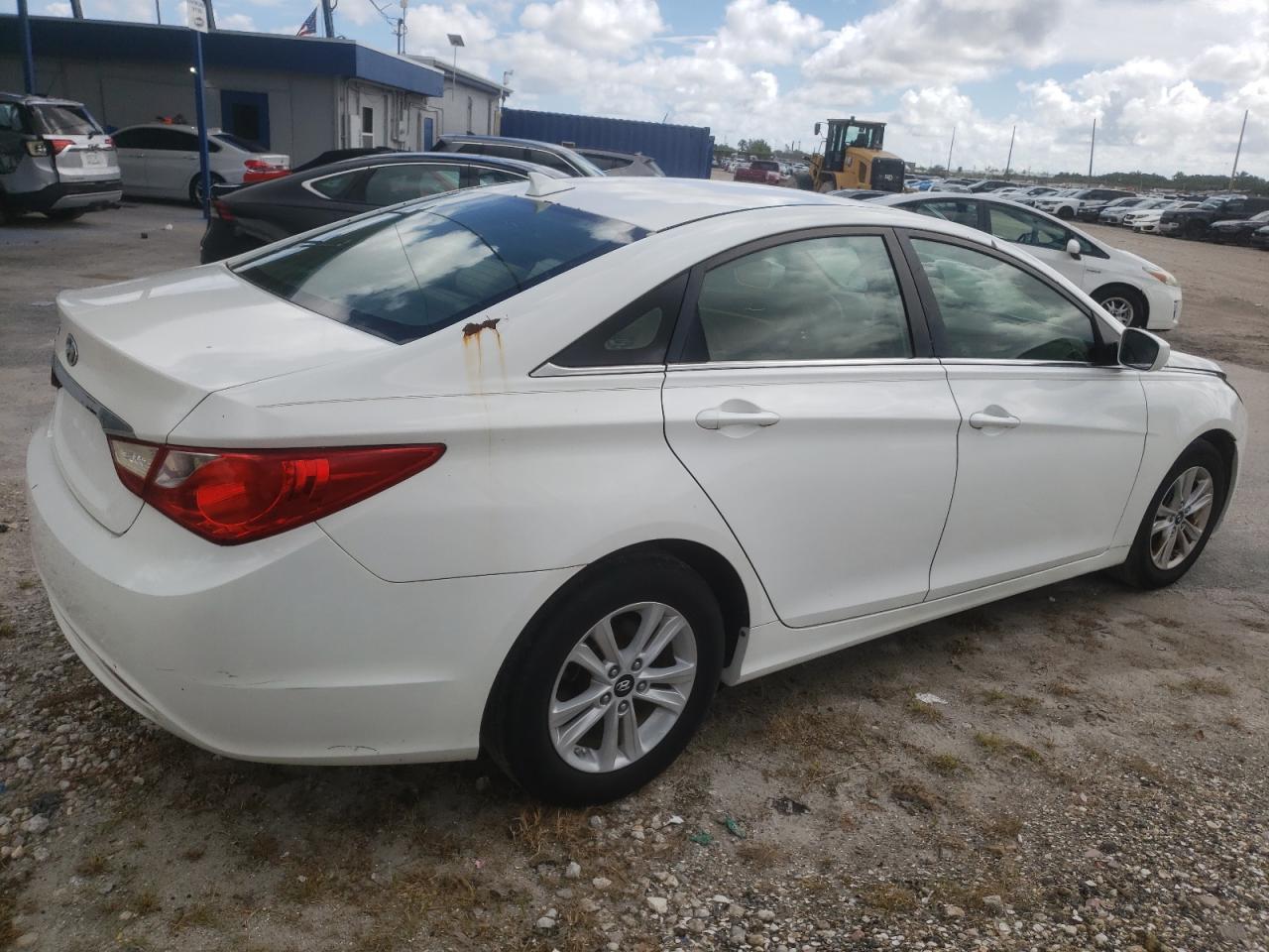 HYUNDAI SONATA GLS