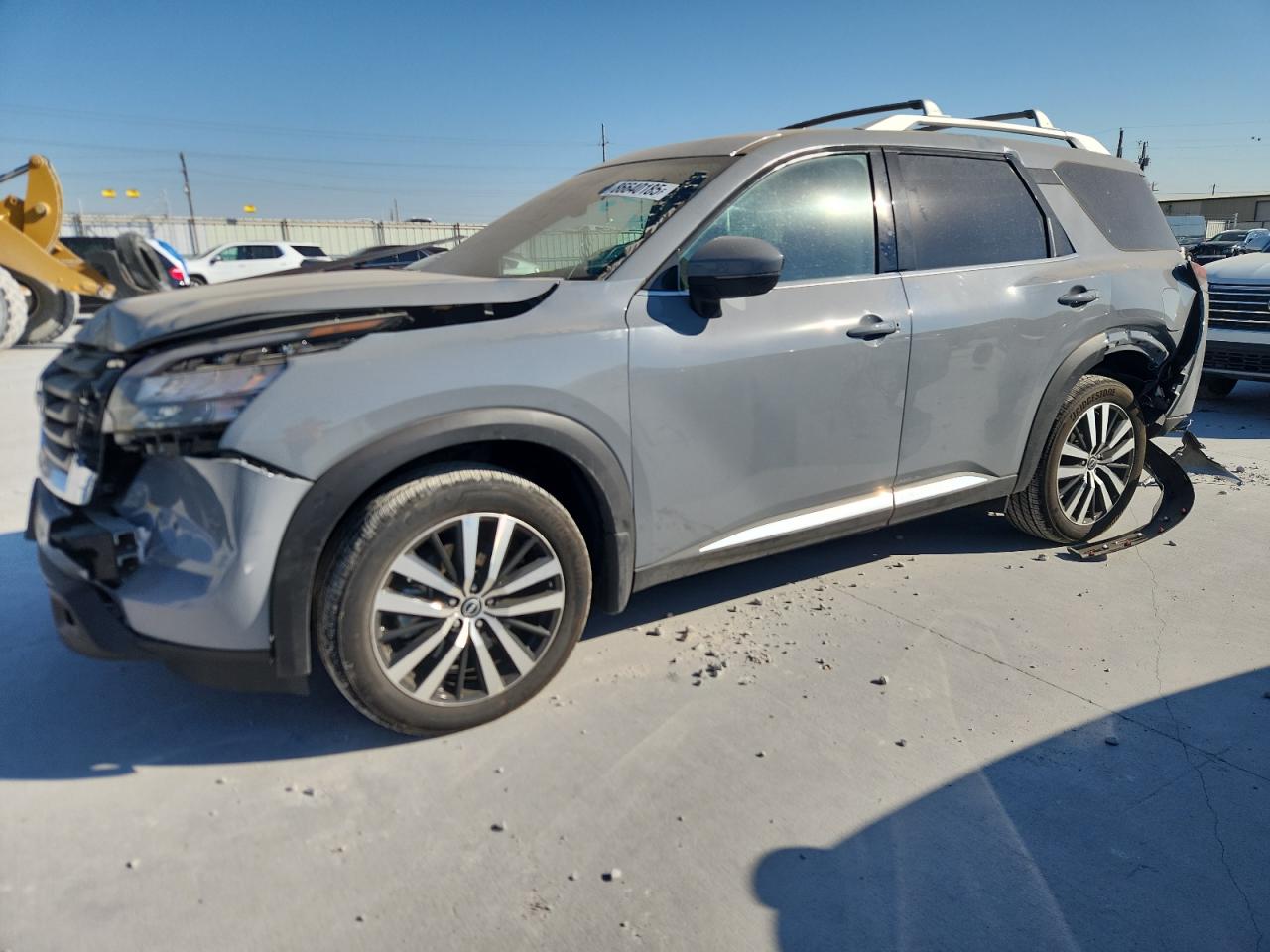 NISSAN PATHFINDER PLATINUM