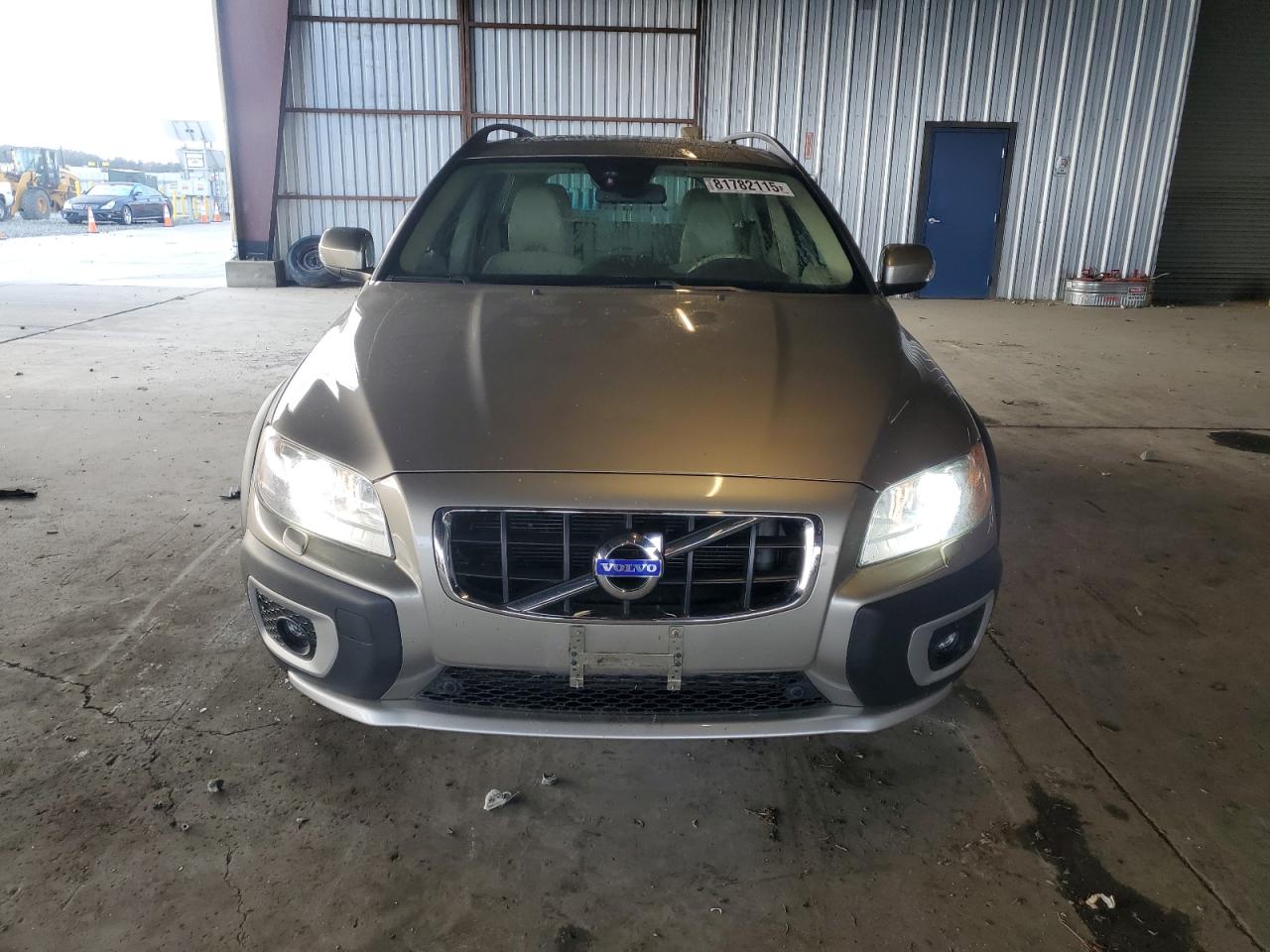 VOLVO XC70 T6