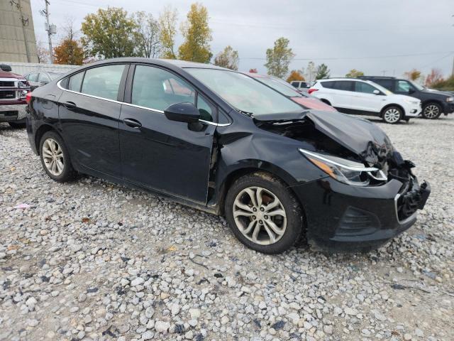 2019 CHEVROLET CRUZE LT - 1G1BE5SM9K7144575