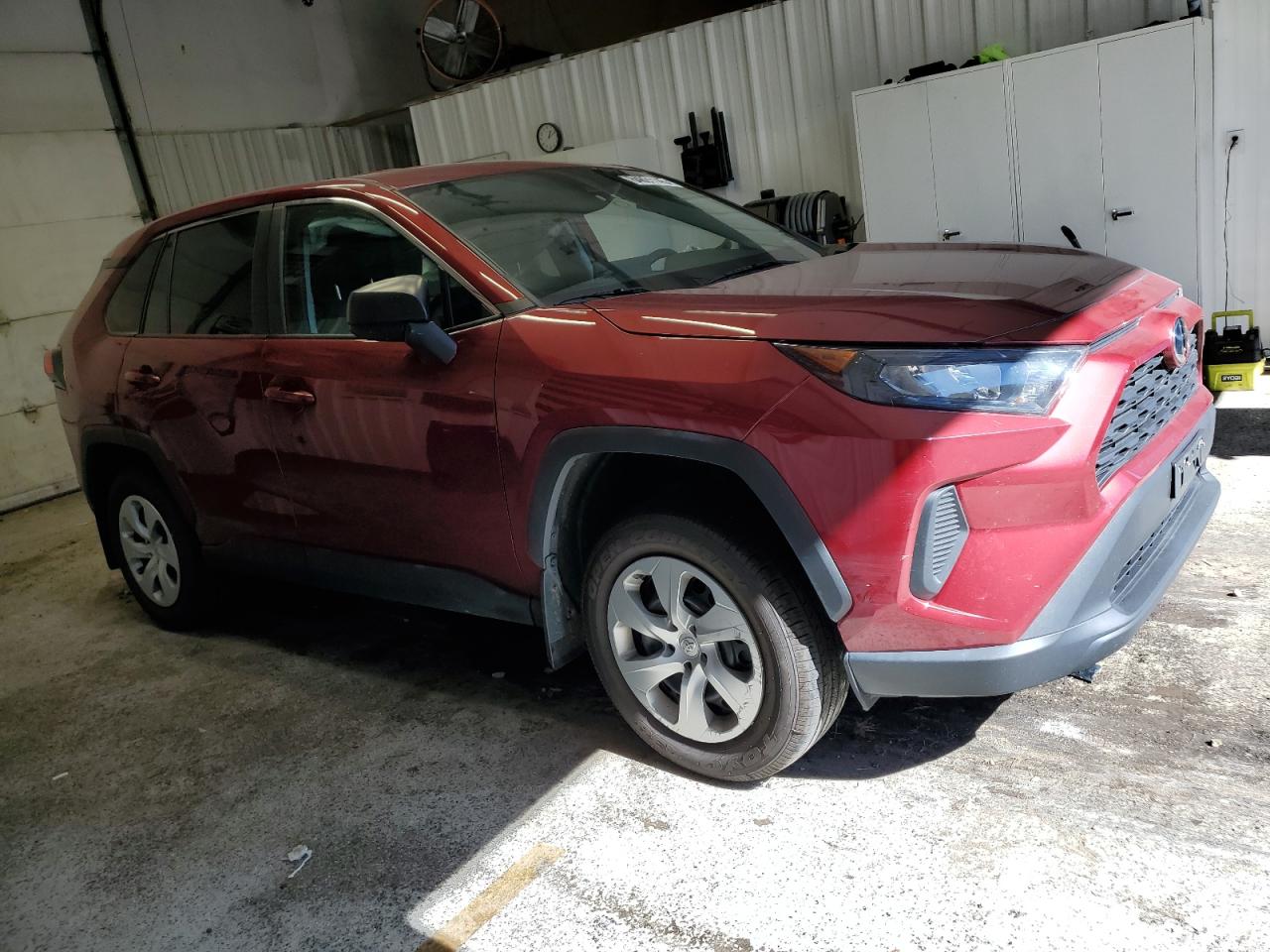 TOYOTA RAV4 LE