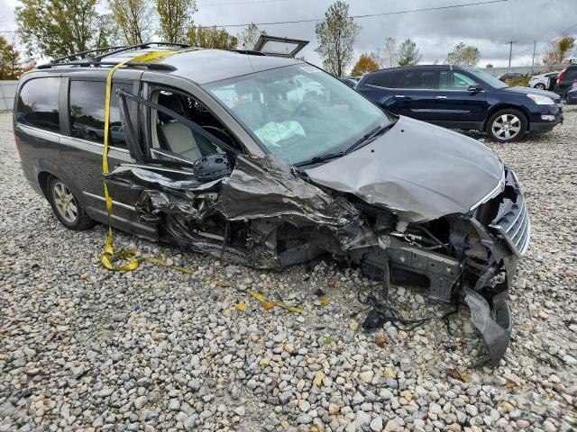 2010 CHRYSLER TOWN & COU - 2A4RR8D10AR392915