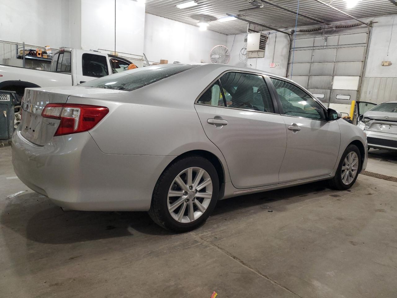 TOYOTA CAMRY L