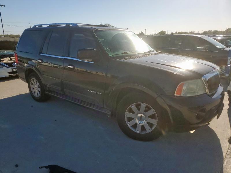 2004 LINCOLN NAVIGATOR - Other View