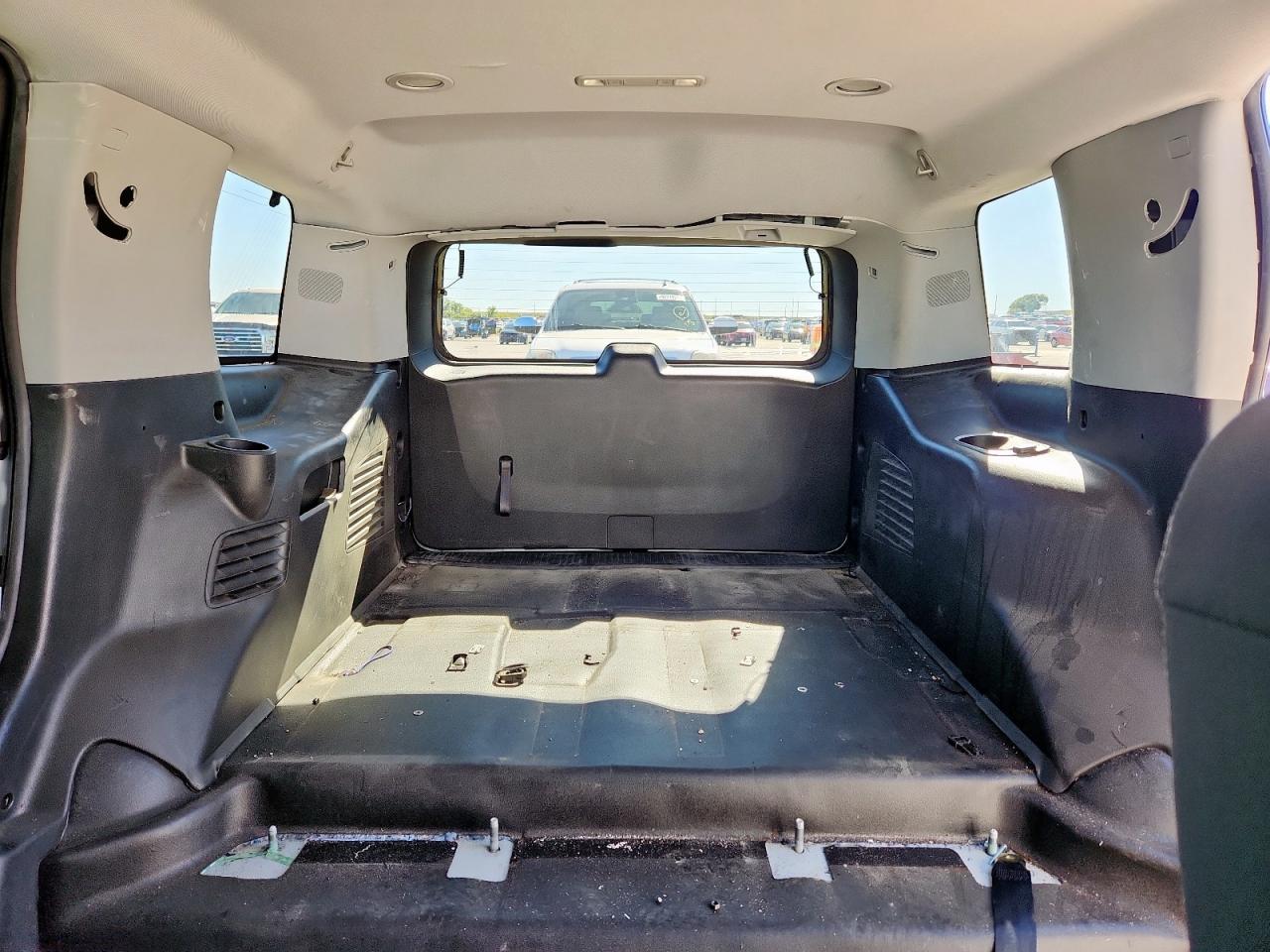 CHEVROLET TAHOE POLICE