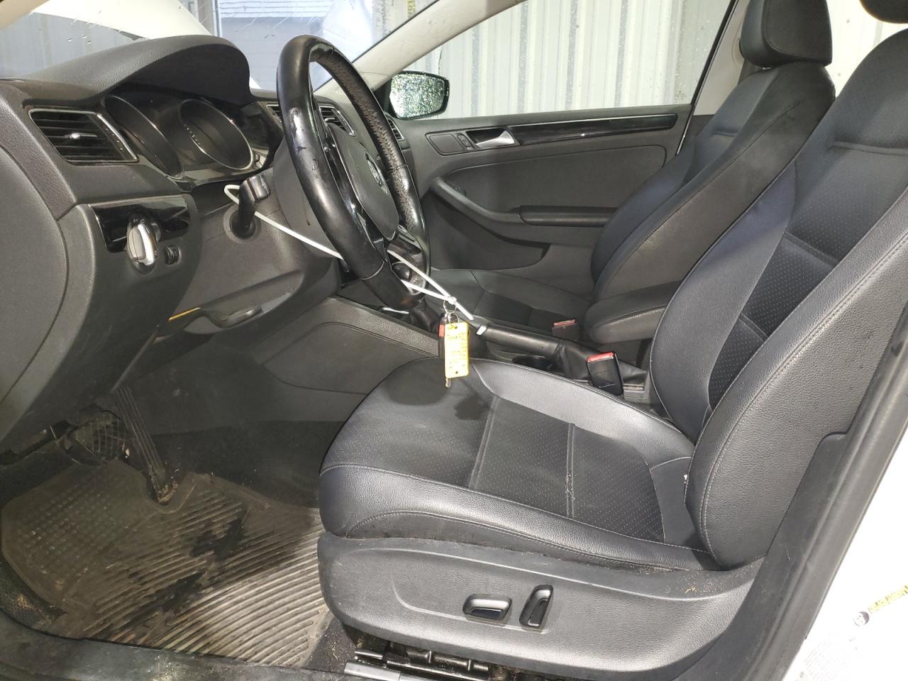 VOLKSWAGEN JETTA SEL