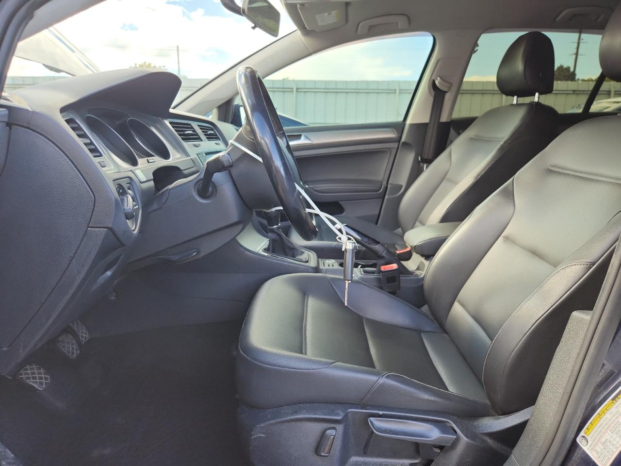 VOLKSWAGEN GOLF SPORTSVAN TDI S