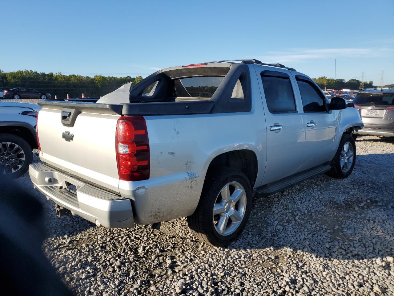 CHEVROLET AVALANCHE LT