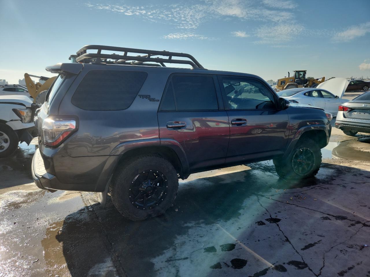 TOYOTA 4RUNNER SR5/SR5 PREMIUM