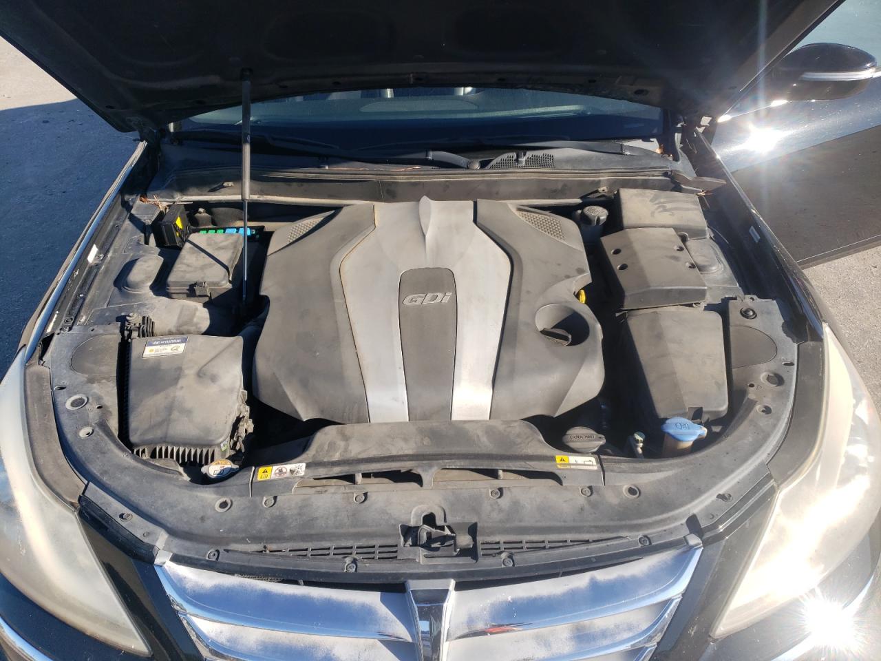 HYUNDAI GENESIS 3.8L