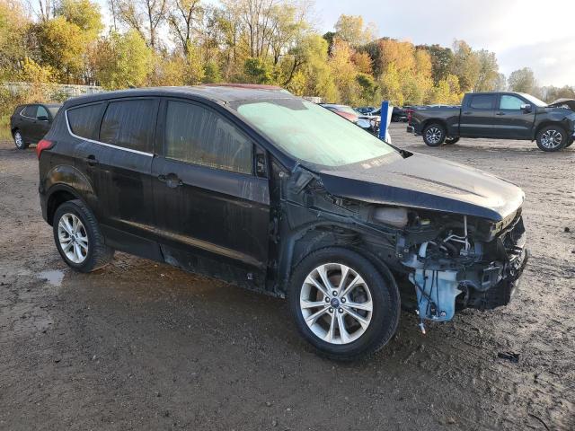 2019 FORD ESCAPE SE - 1FMCU9GD5KUB55763