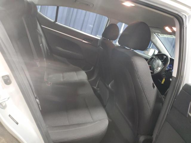 2019 HYUNDAI ELANTRA SE - 5NPD74LF7KH494917