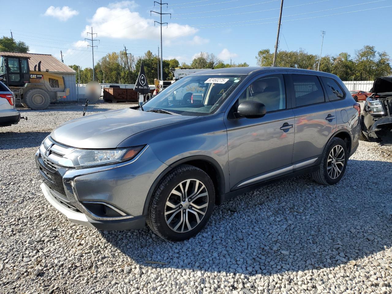 MITSUBISHI OUTLANDER SE