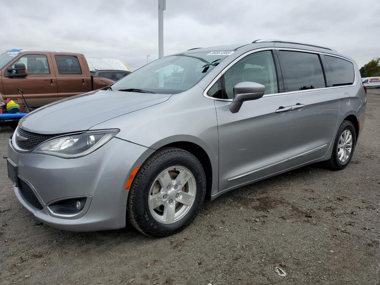 CHRYSLER PACIFICA TOURING L