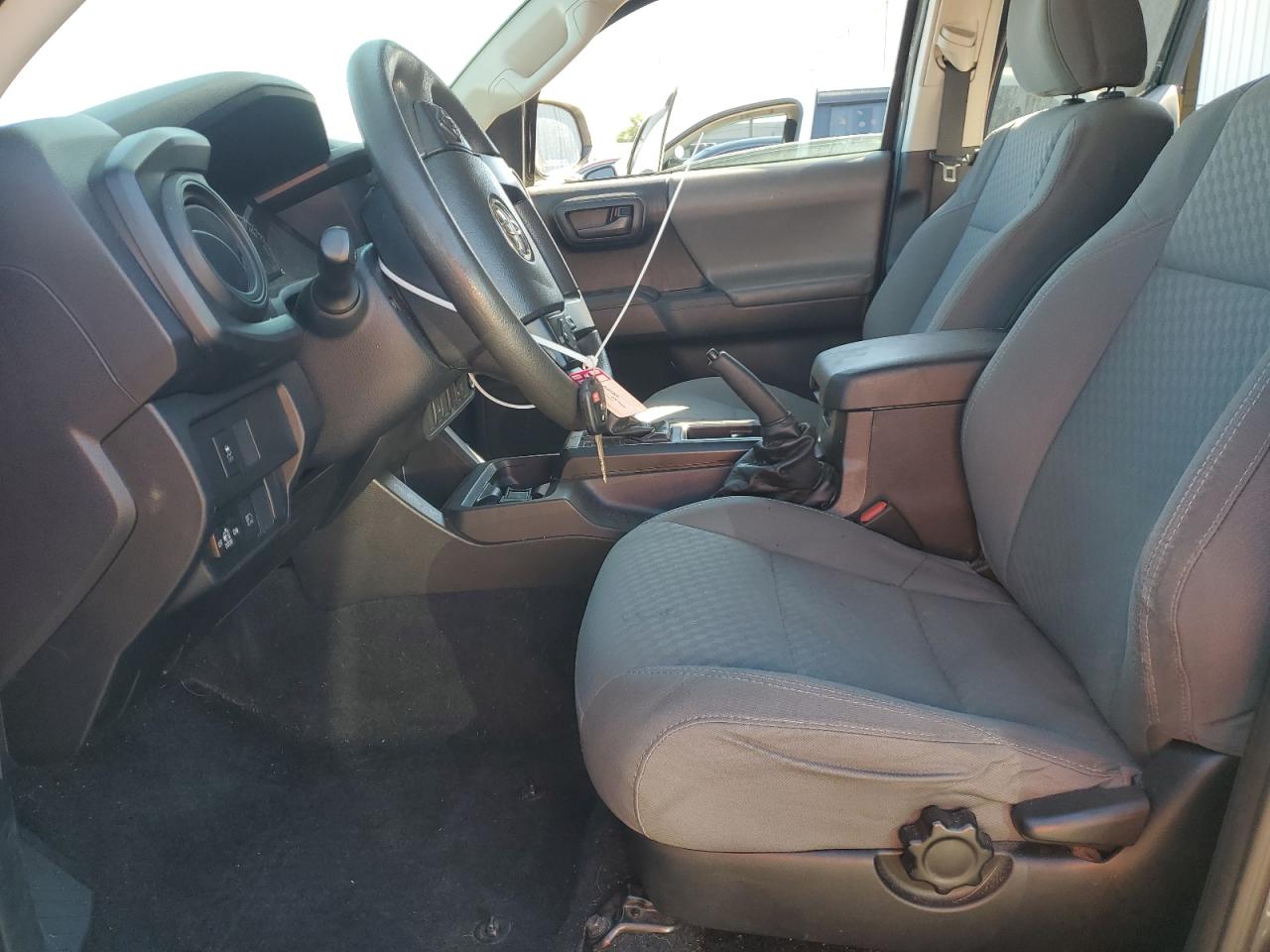 TOYOTA TACOMA DOUBLE CAB