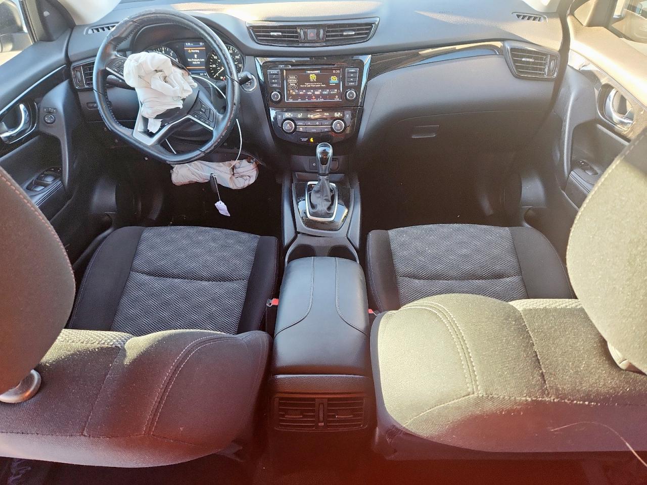 NISSAN ROGUE SPORT SV