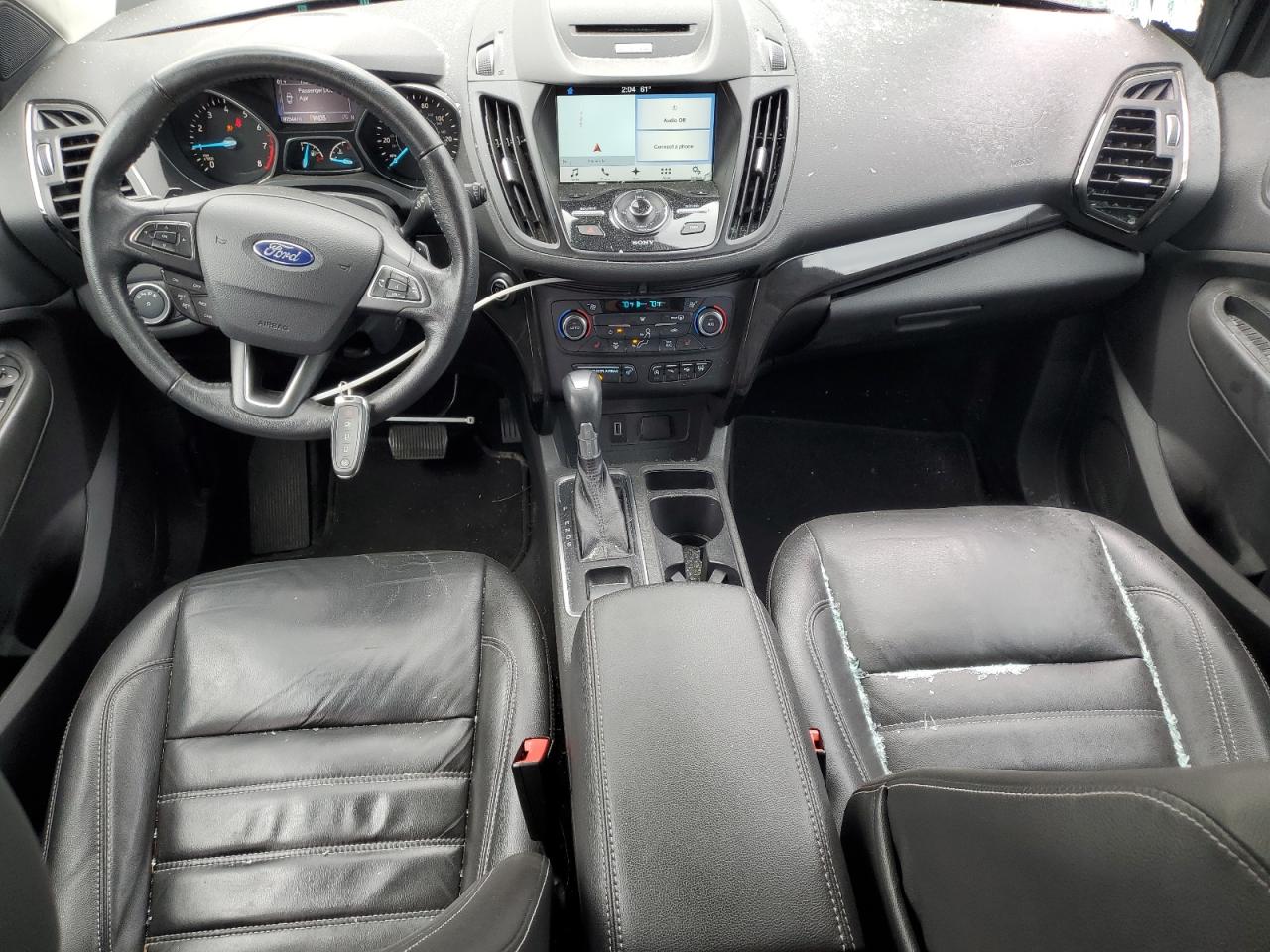 FORD ESCAPE TITANIUM