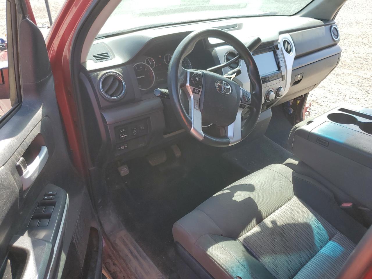 TOYOTA TUNDRA DOUBLE CAB SR