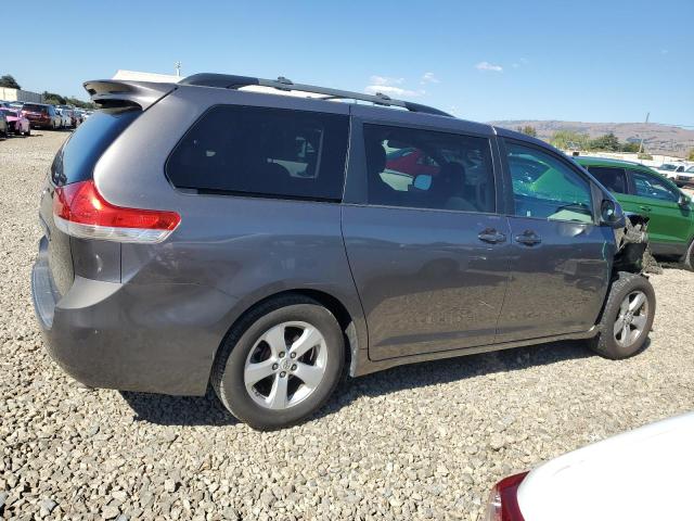 2011 TOYOTA SIENNA LE - 5TDKK3DC1BS173695