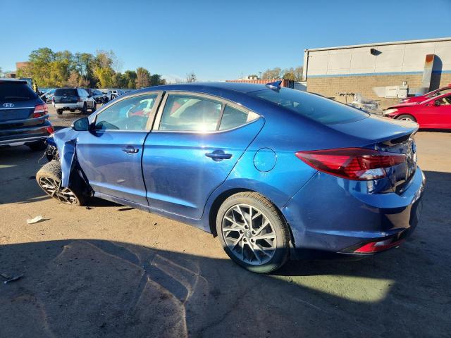 2019 HYUNDAI ELANTRA SE 5NPD84LF0KH481584
