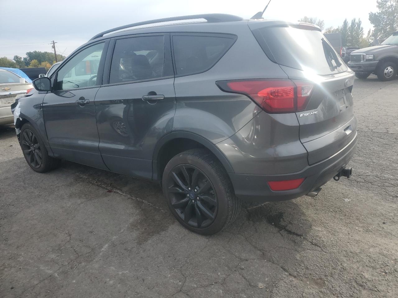 FORD ESCAPE TITANIUM
