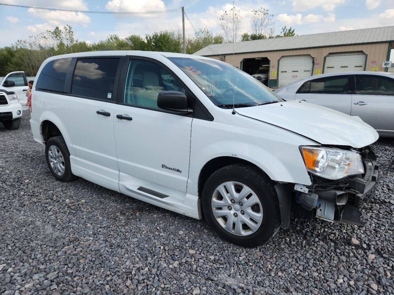DODGE GRAND CARAVAN SE