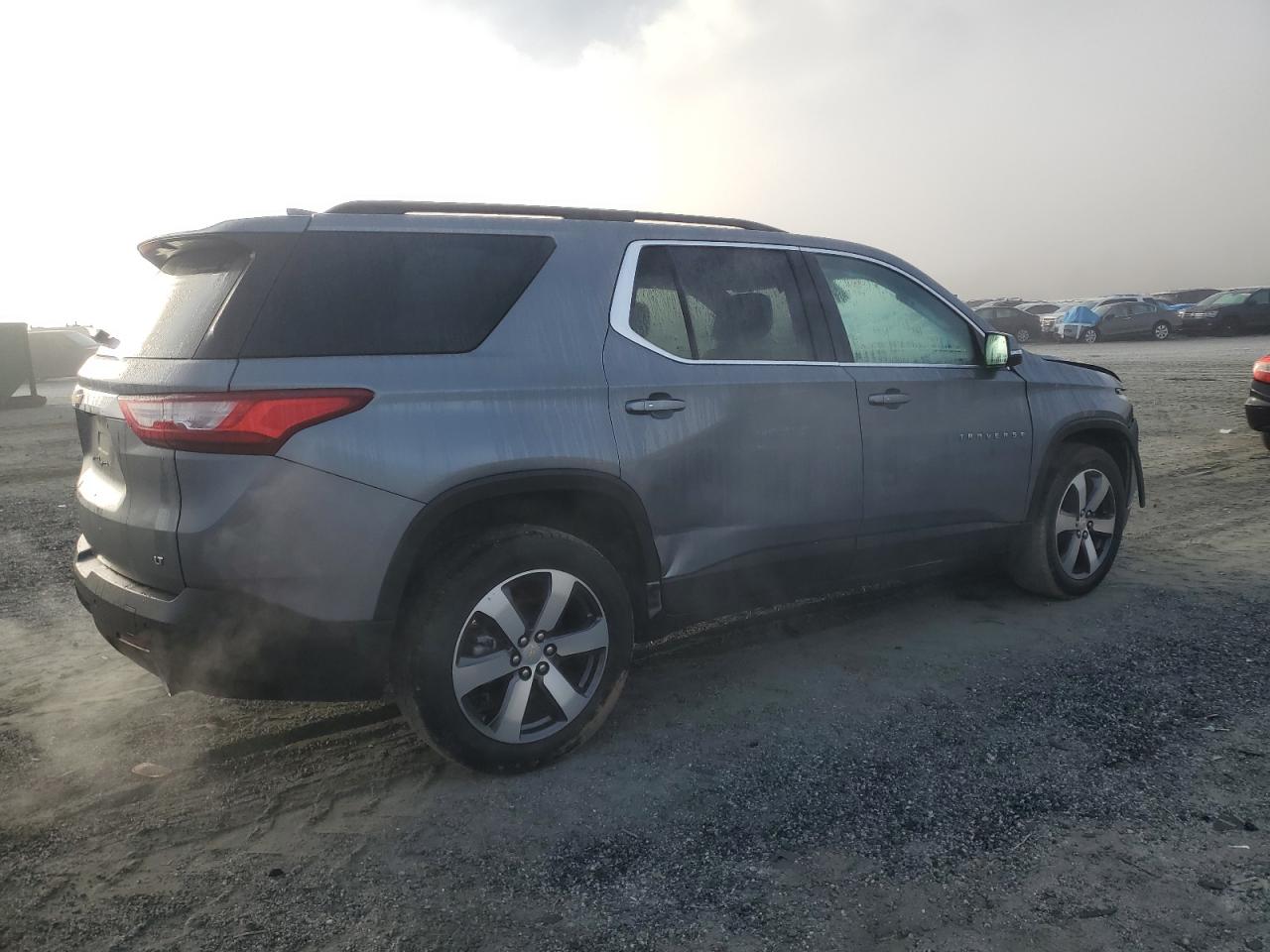 CHEVROLET TRAVERSE LT