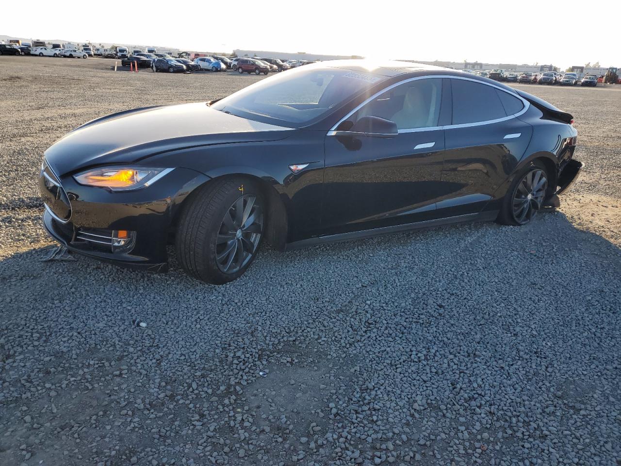 TESLA MODEL S