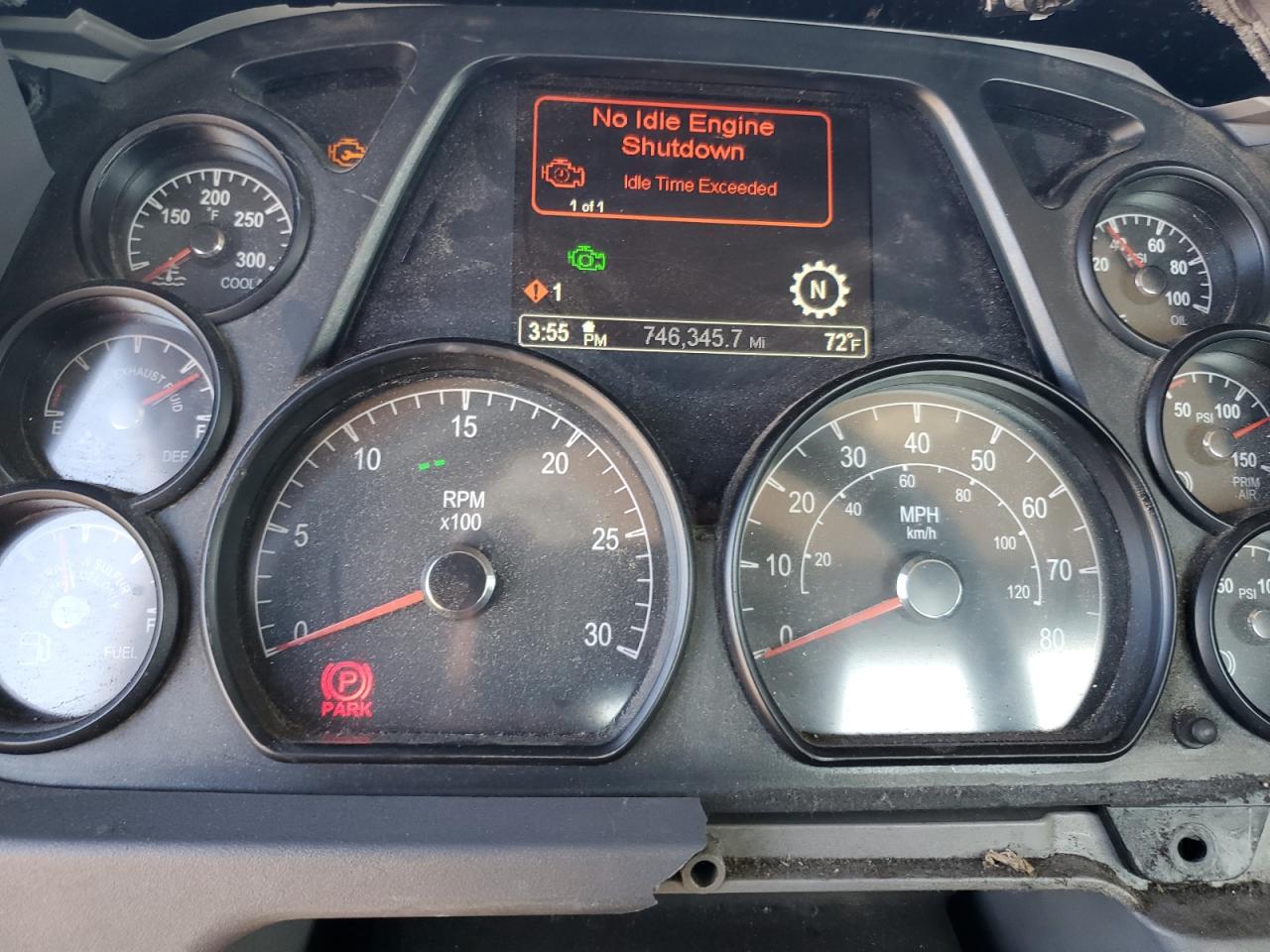 Lot #3312684158 2015 PETERBILT 579